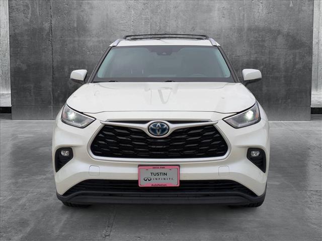 used 2021 Toyota Highlander Hybrid car, priced at $28,992