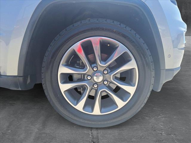 used 2018 Jeep Grand Cherokee car, priced at $14,812