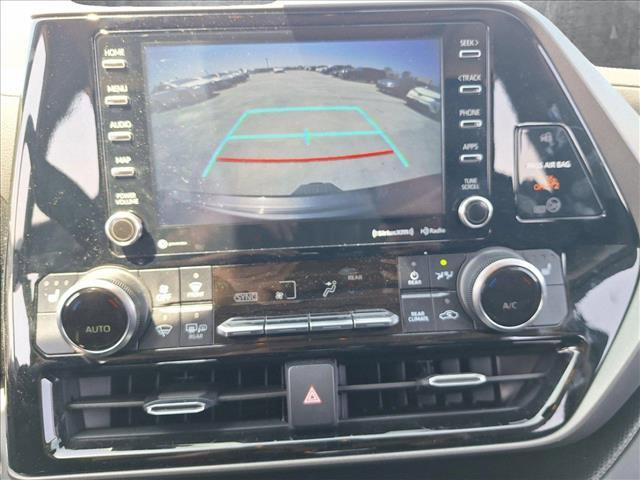 used 2022 Toyota Highlander car, priced at $37,992