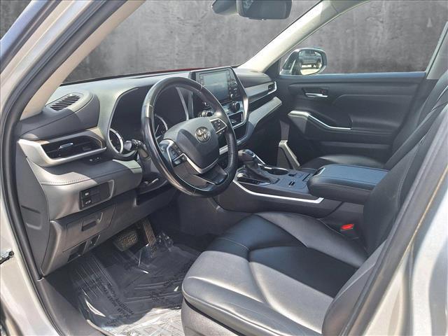 used 2022 Toyota Highlander car, priced at $36,443