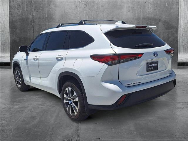 used 2021 Toyota Highlander Hybrid car, priced at $38,995