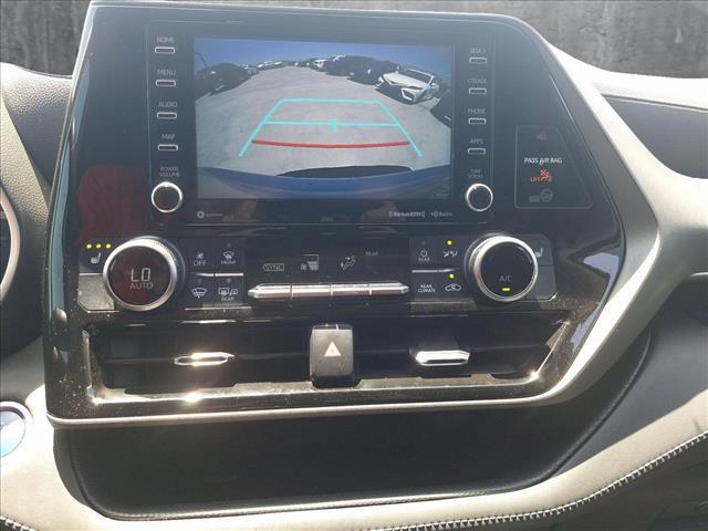 used 2021 Toyota Highlander Hybrid car, priced at $38,995