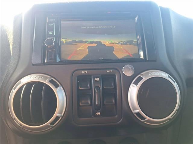 used 2013 Jeep Wrangler Unlimited car, priced at $15,992