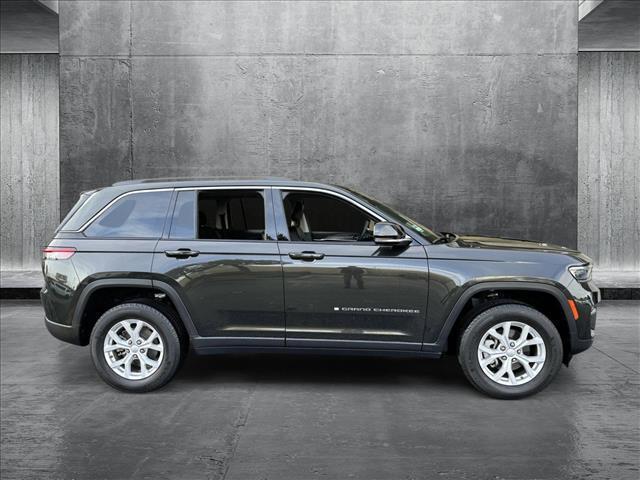 used 2023 Jeep Grand Cherokee car, priced at $30,999