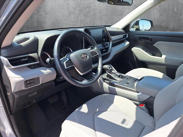 used 2022 Toyota Highlander car, priced at $31,993