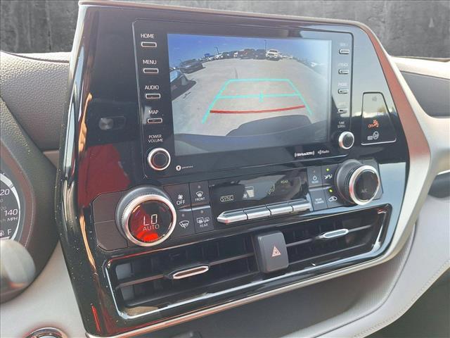 used 2022 Toyota Highlander car, priced at $31,993