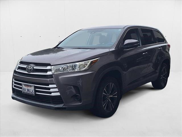 used 2019 Toyota Highlander car, priced at $24,442
