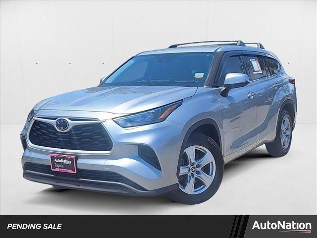used 2020 Toyota Highlander car, priced at $28,442