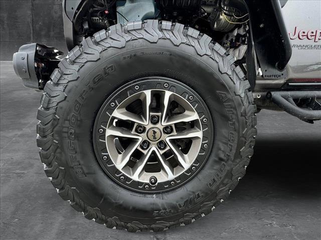 used 2019 Jeep Wrangler Unlimited car, priced at $35,999