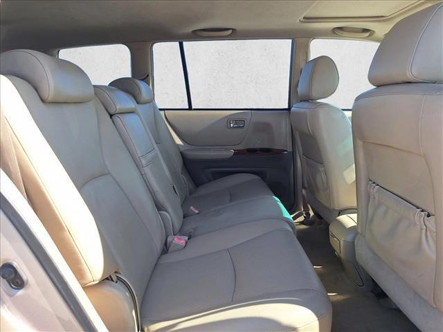 used 2004 Toyota Highlander car, priced at $6,999