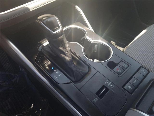 used 2021 Toyota Highlander car, priced at $32,995