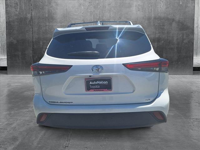 used 2021 Toyota Highlander car, priced at $32,995
