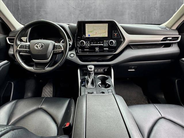 used 2023 Toyota Highlander car, priced at $36,449