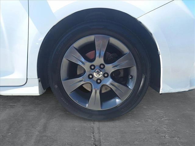 used 2016 Toyota Sienna car, priced at $24,776