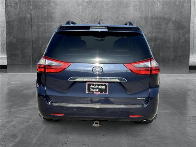 used 2020 Toyota Sienna car, priced at $30,994