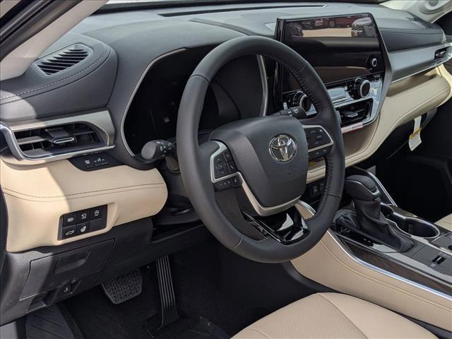 new 2025 Toyota Highlander car, priced at $51,228
