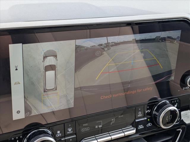 new 2025 Toyota Highlander car, priced at $51,228