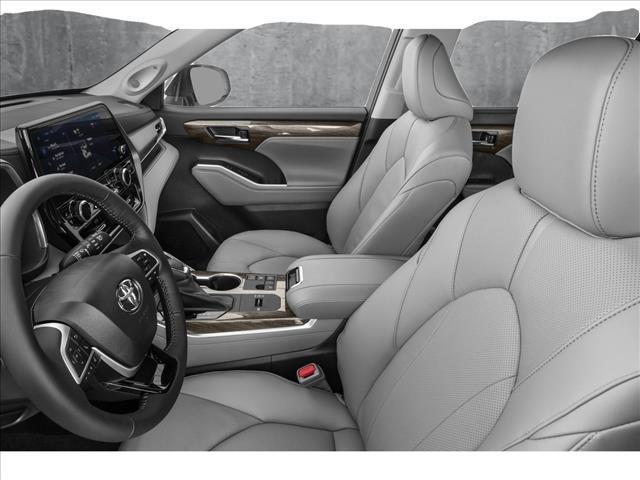 new 2025 Toyota Highlander Hybrid car, priced at $54,428