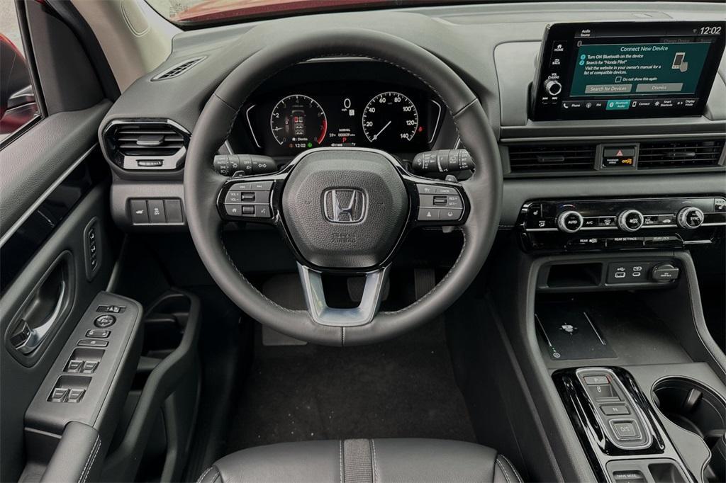 new 2025 Honda Pilot car, priced at $45,405