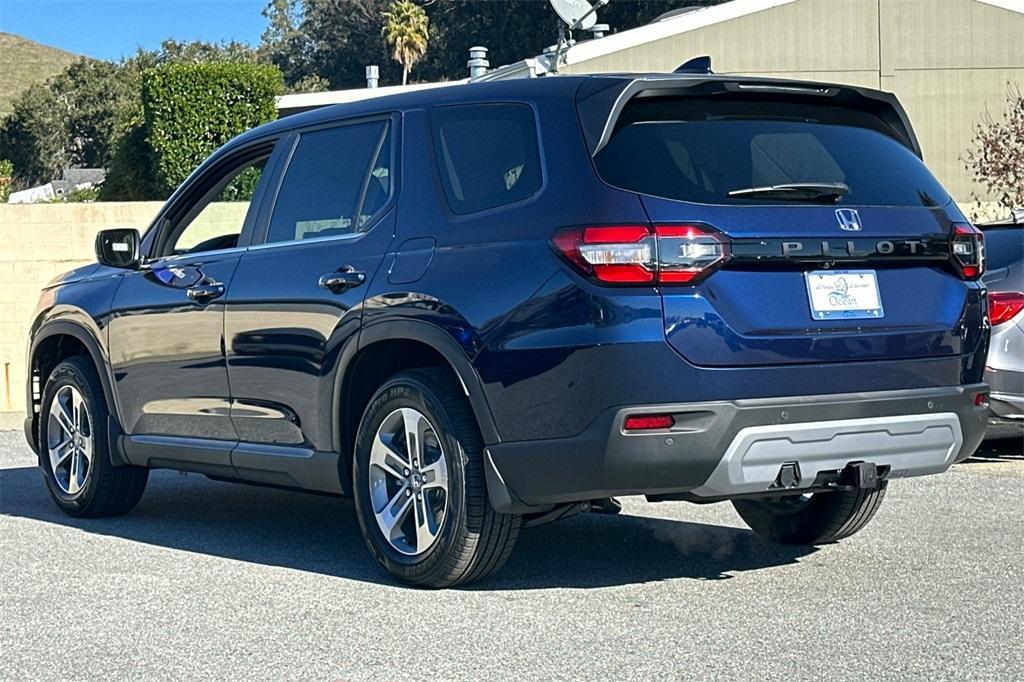 new 2025 Honda Pilot car, priced at $44,950