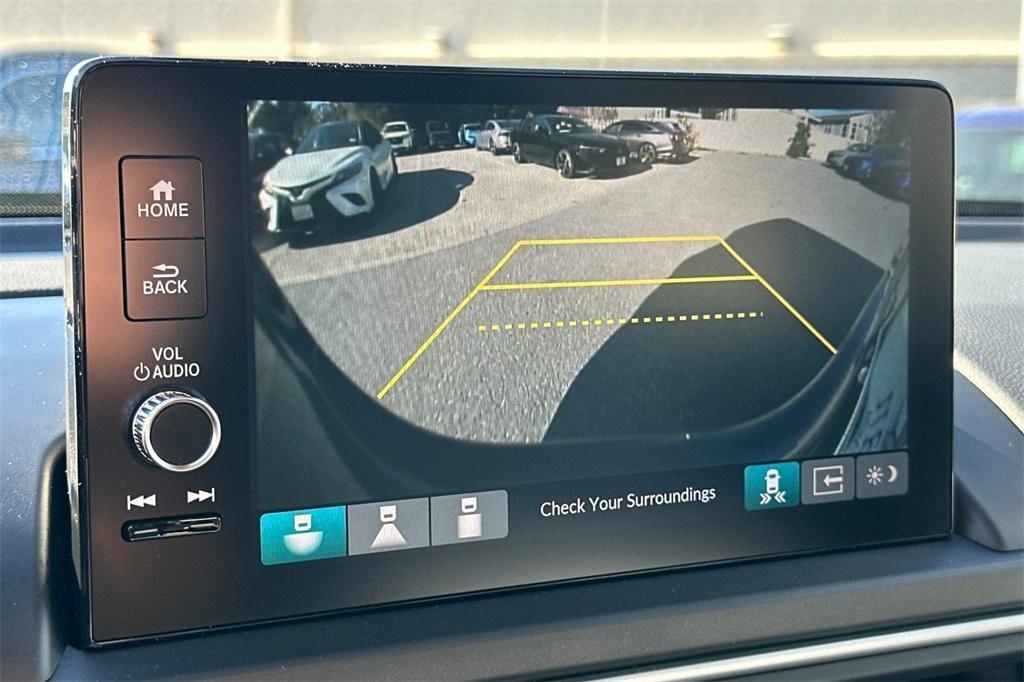 new 2025 Honda Pilot car, priced at $44,950