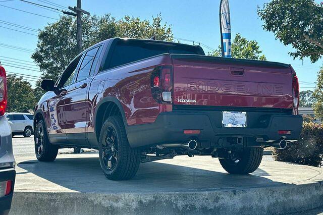 new 2025 Honda Ridgeline car, priced at $48,600