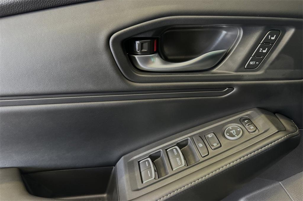 new 2025 Honda Accord Hybrid car, priced at $36,980