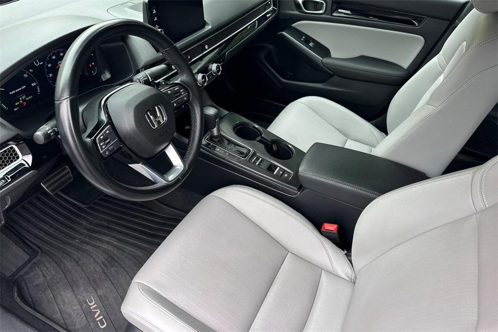 used 2025 Honda Civic Hybrid car, priced at $28,599
