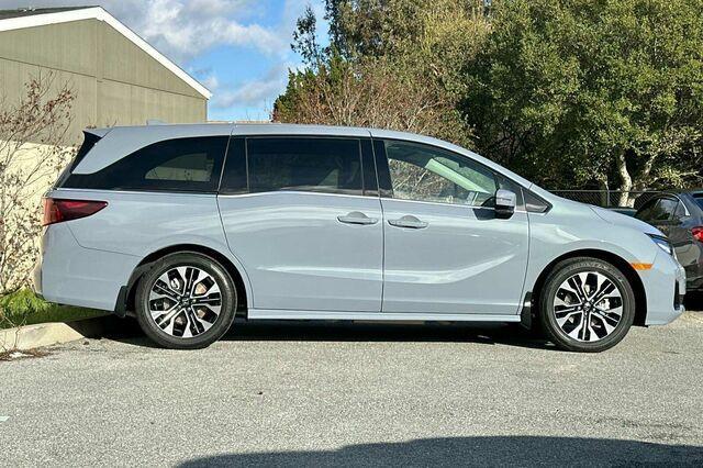 new 2025 Honda Odyssey car