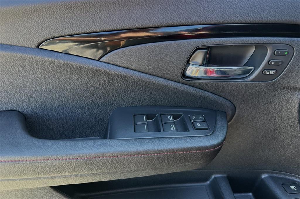 new 2025 Honda Ridgeline car