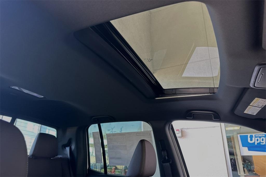 new 2025 Honda Ridgeline car, priced at $44,885