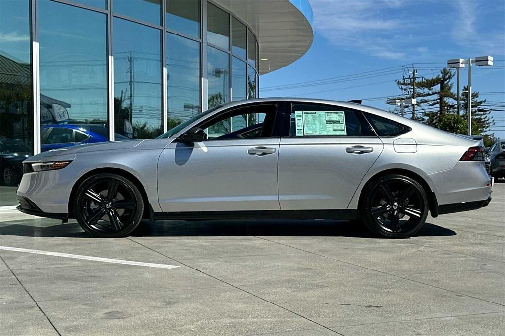 new 2024 Honda Accord Hybrid car