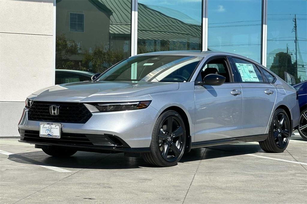 new 2024 Honda Accord Hybrid car