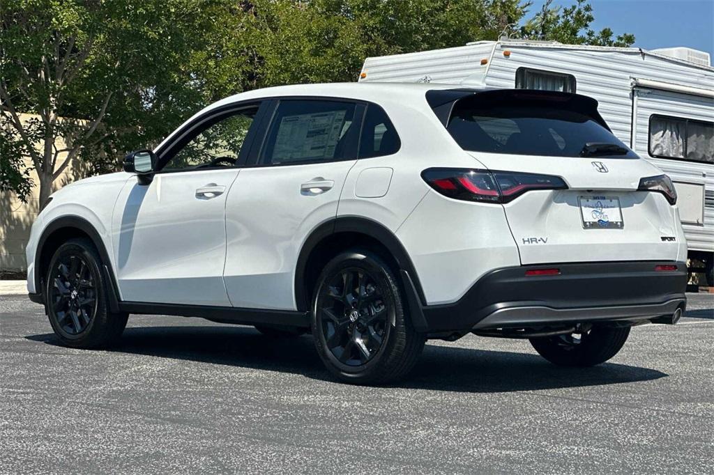 new 2025 Honda HR-V car