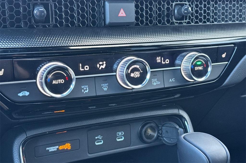 new 2026 Honda CR-V Hybrid car, priced at $43,700