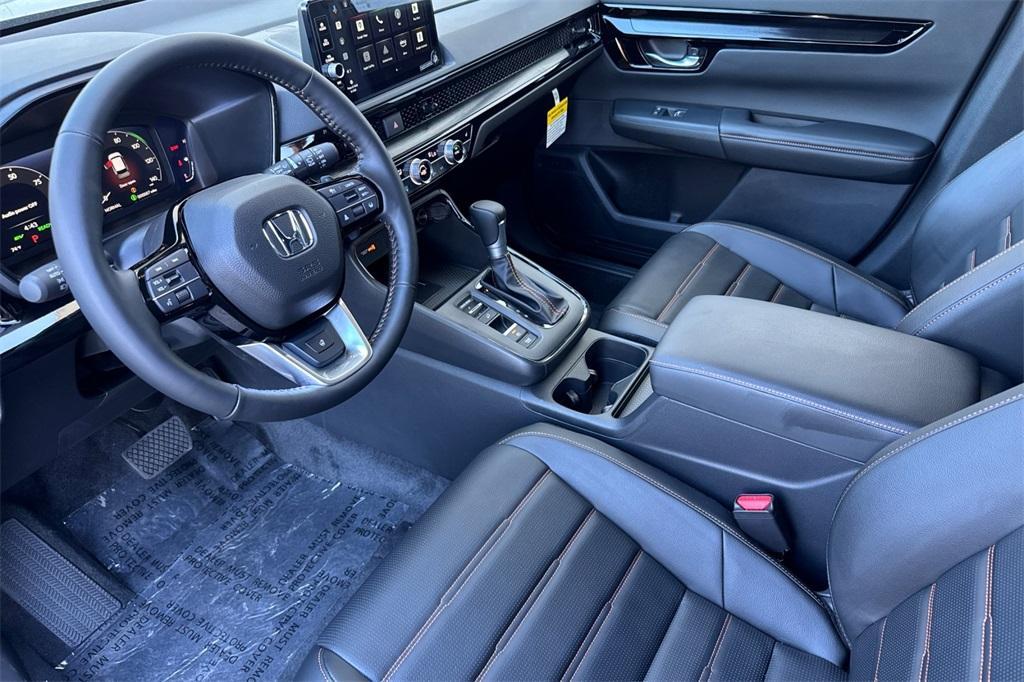 new 2026 Honda CR-V Hybrid car, priced at $43,700
