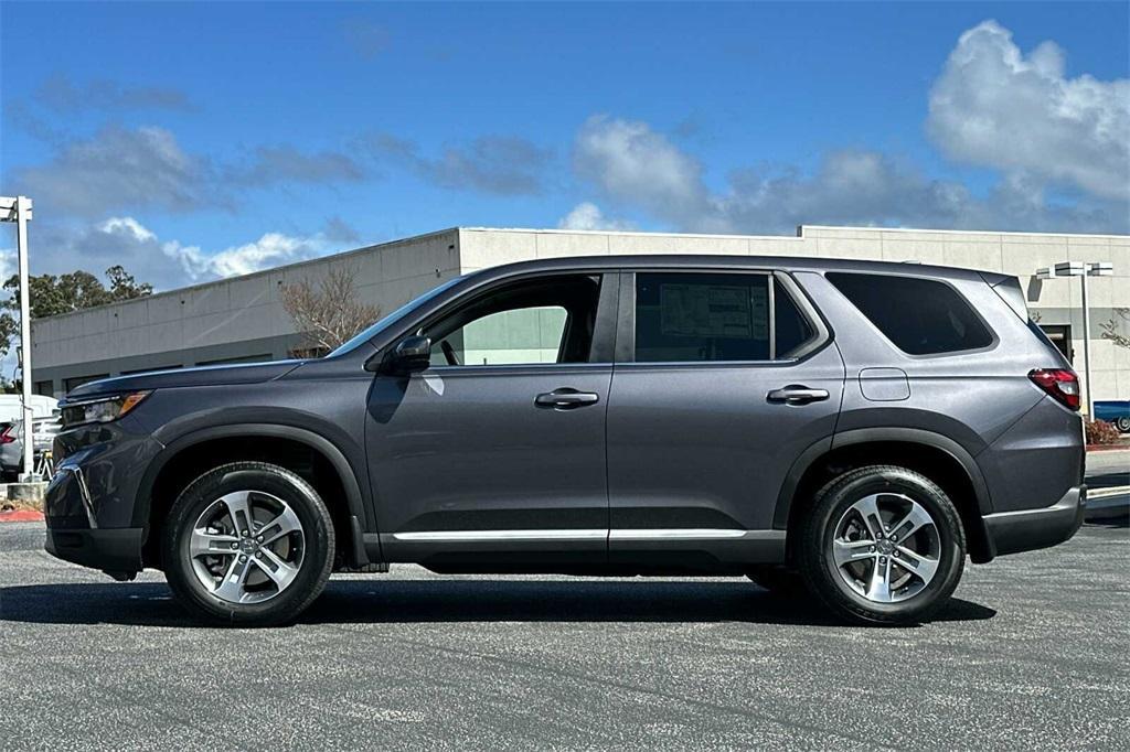 new 2025 Honda Pilot car