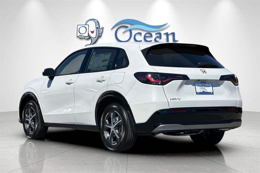 new 2025 Honda HR-V car
