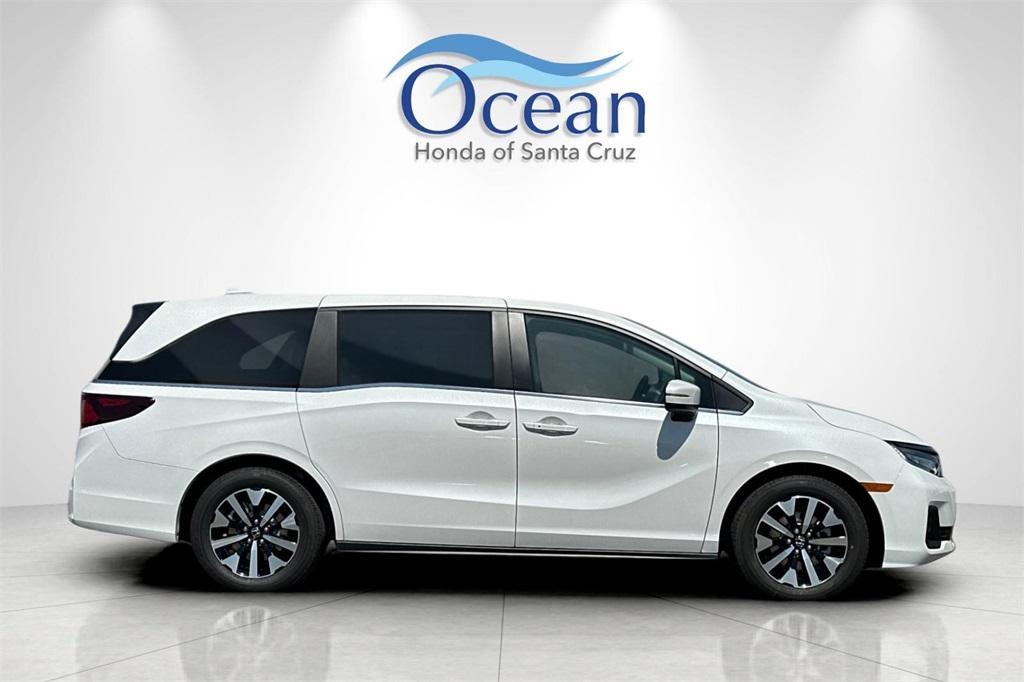 new 2026 Honda Odyssey car, priced at $46,140