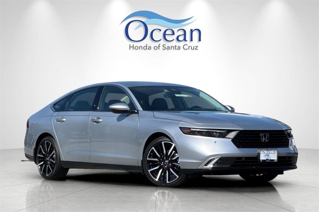 new 2025 Honda Accord Hybrid car, priced at $40,495