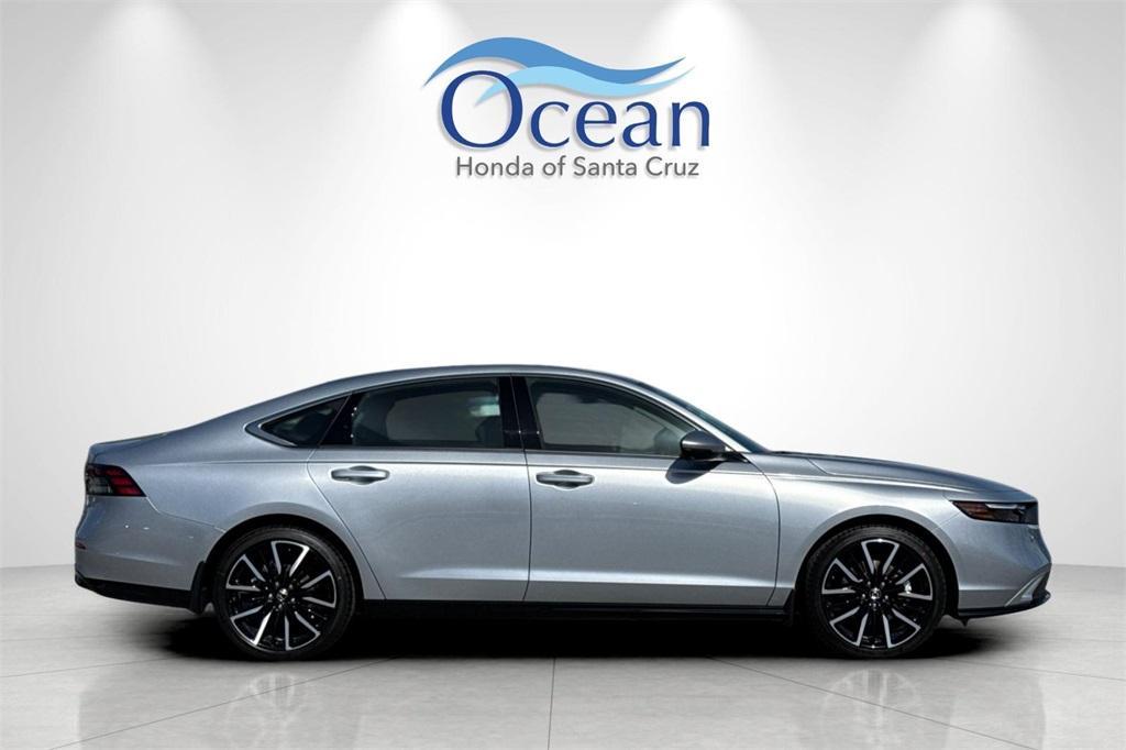 new 2025 Honda Accord Hybrid car, priced at $40,495