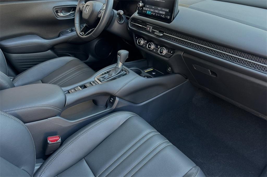 new 2025 Honda HR-V car, priced at $30,895