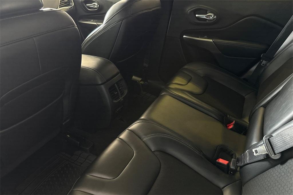 used 2020 Jeep Cherokee car, priced at $16,770