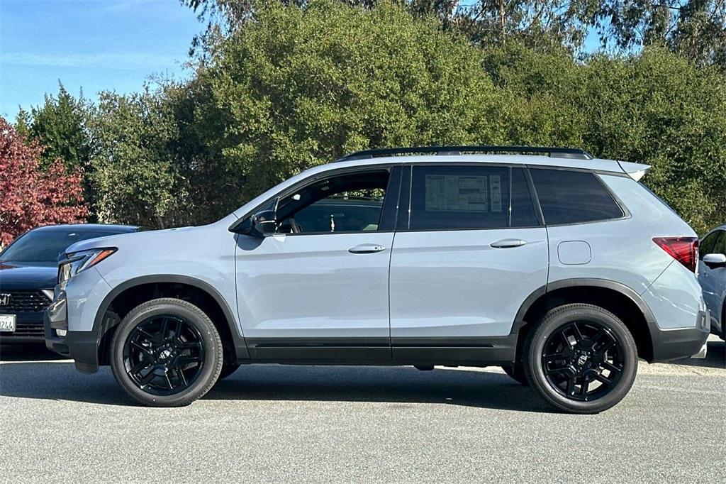 new 2025 Honda Passport car, priced at $50,320