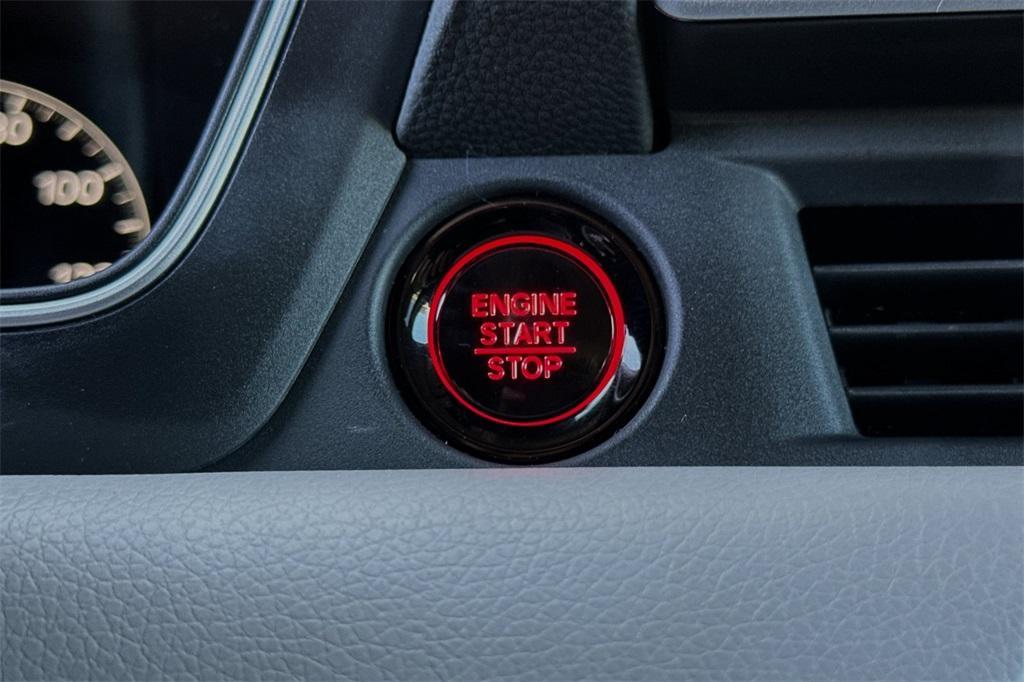 new 2025 Honda Pilot car, priced at $48,280