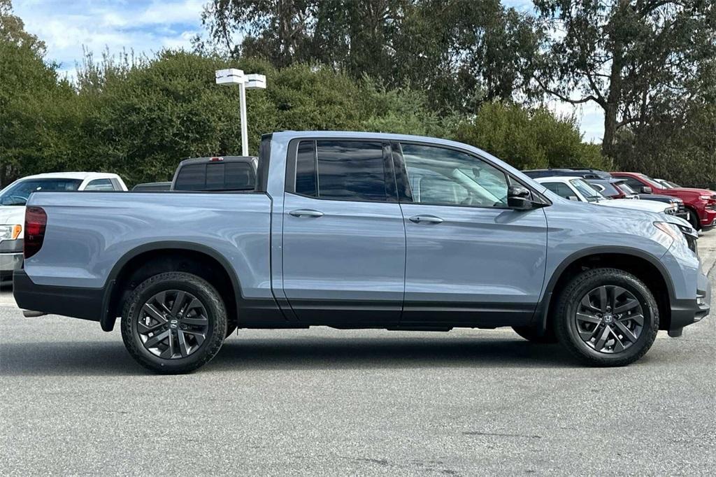 new 2025 Honda Ridgeline car, priced at $42,000