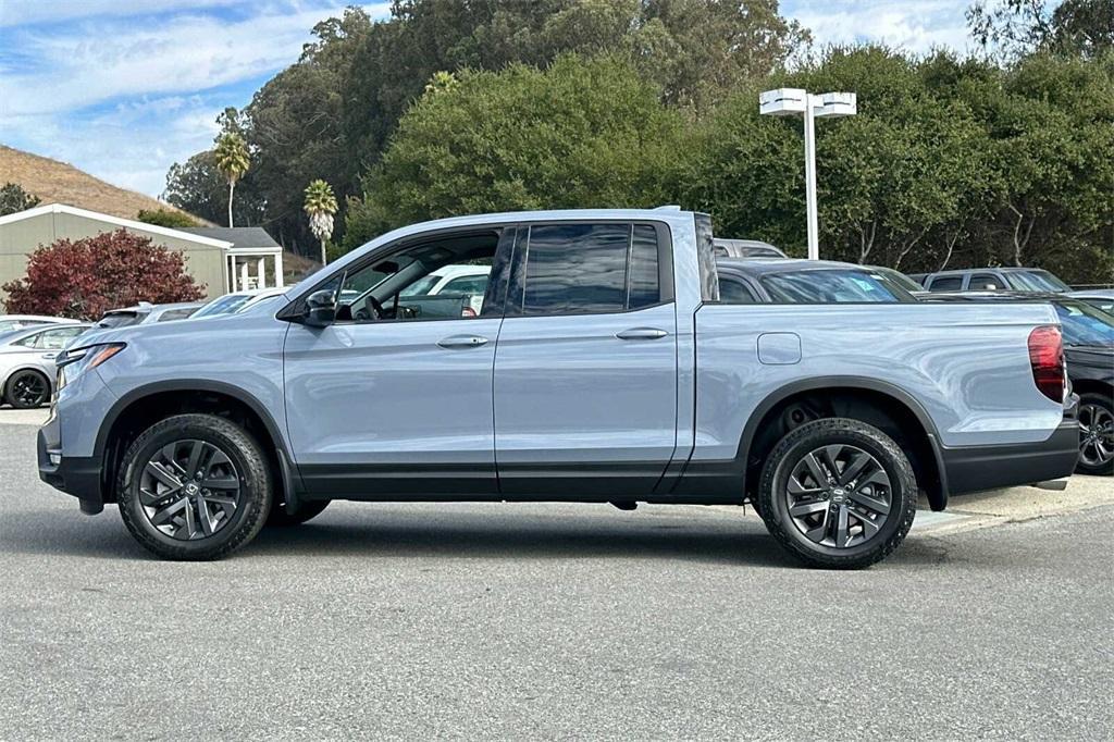 new 2025 Honda Ridgeline car, priced at $42,000