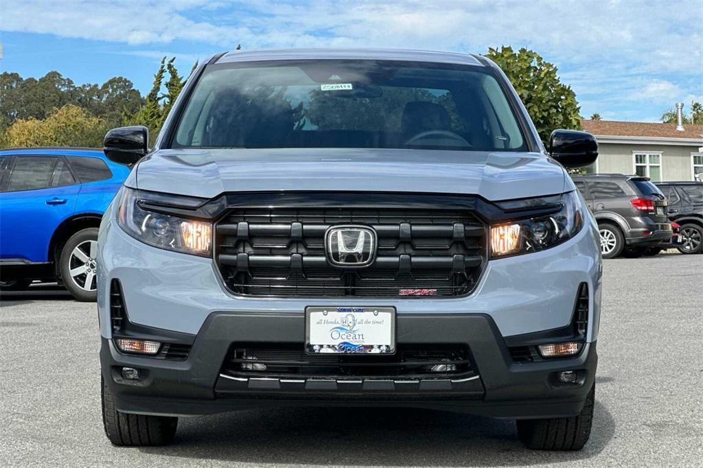 new 2025 Honda Ridgeline car, priced at $42,000