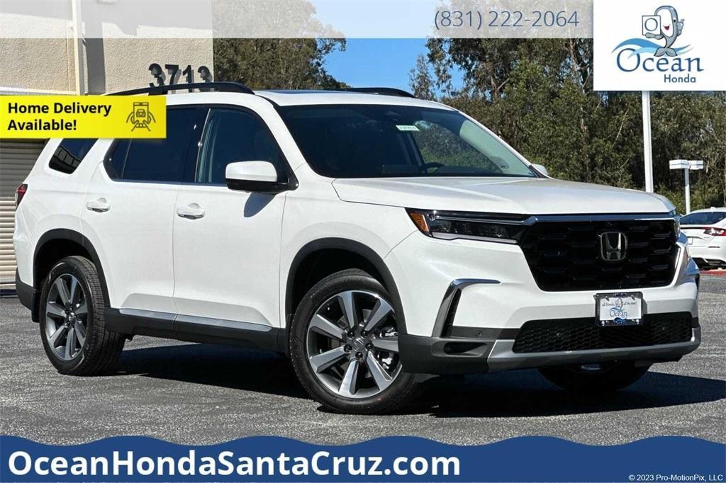 new 2025 Honda Pilot car, priced at $54,930