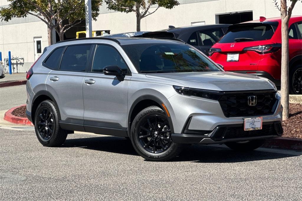 new 2026 Honda CR-V Hybrid car, priced at $38,525